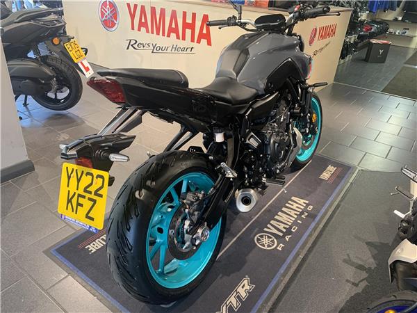 Yamaha MT07 ABS Grey only 1,900 Miles