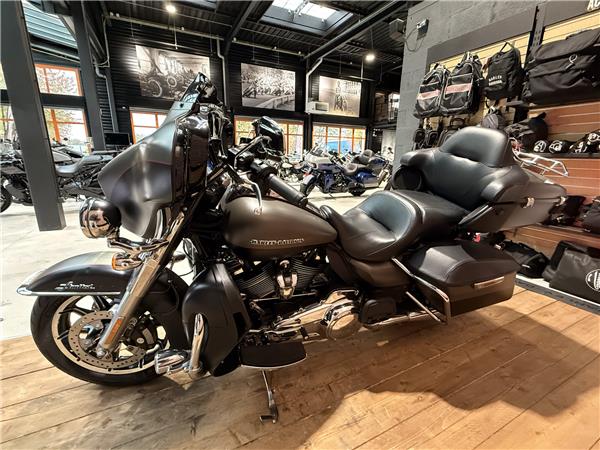 2018 HARLEY-DAVIDSON ELECTRA GLIDE
