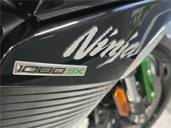 2023 Kawasaki Ninja 1000SX