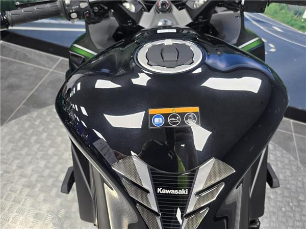 2023 Kawasaki Ninja 1000SX