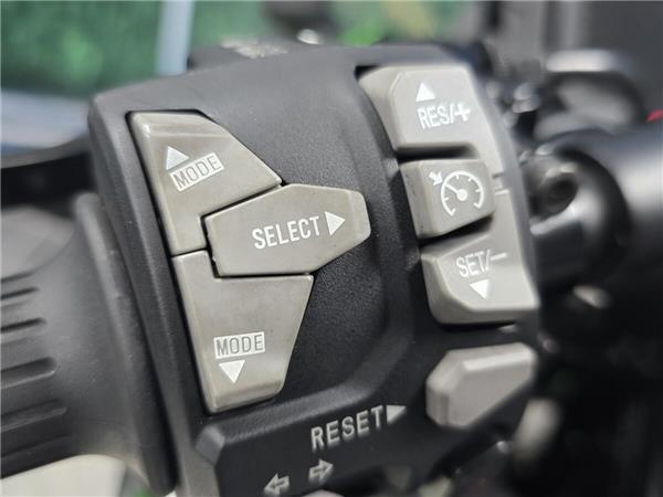 2023 Kawasaki Ninja 1000SX