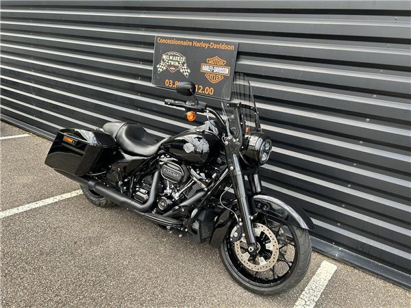 2021 HARLEY-DAVIDSON ROAD KING