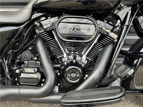 2021 HARLEY-DAVIDSON ROAD KING