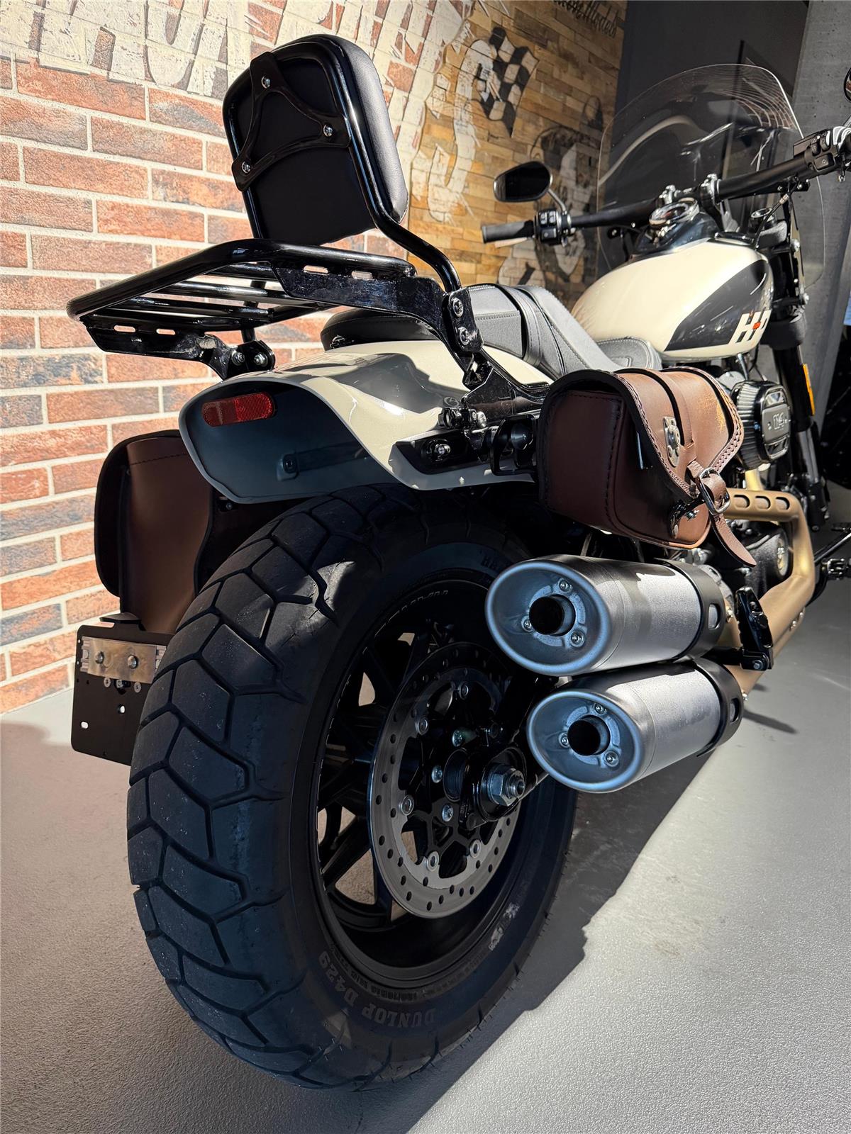 2022 harley-davidson FXFBS Fat Bob 114