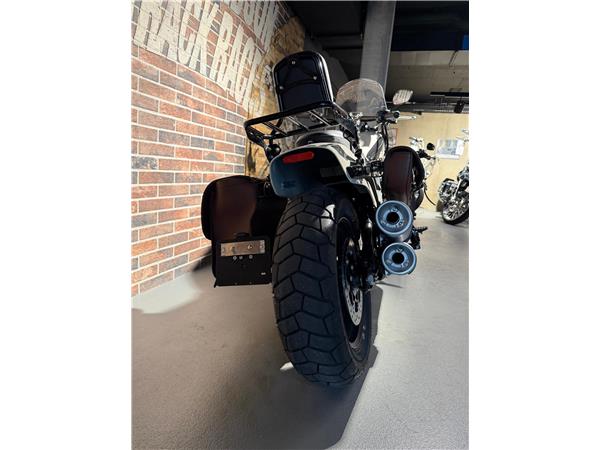 2022 harley-davidson FXFBS Fat Bob 114