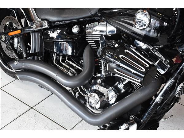 2016 HARLEY-DAVIDSON SOFTAIL FXSB BREAKOUT