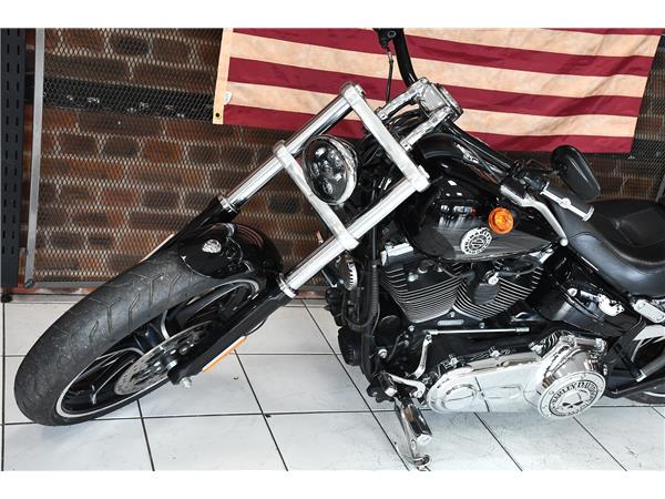 2016 HARLEY-DAVIDSON SOFTAIL FXSB BREAKOUT