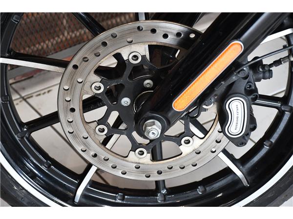 2016 HARLEY-DAVIDSON SOFTAIL FXSB BREAKOUT