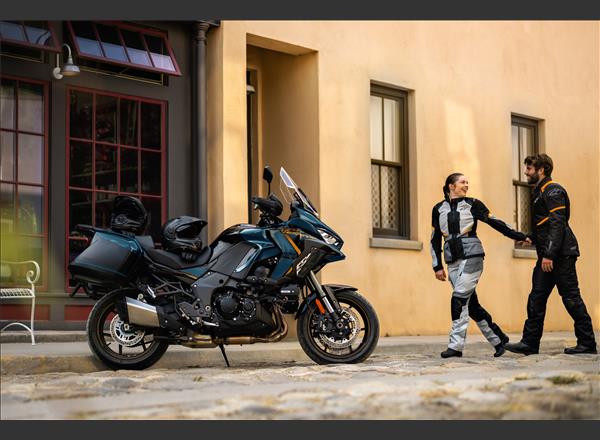 Versys 1100 new season colours unveiled