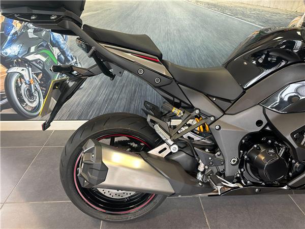 2025 Kawasaki Ninja 1100SX