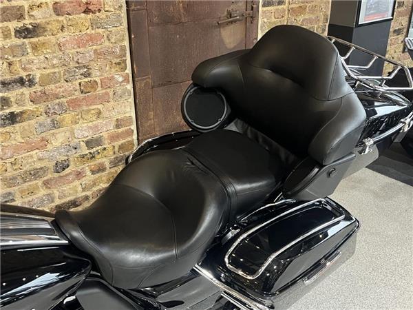 2021 Harley-Davidson Touring