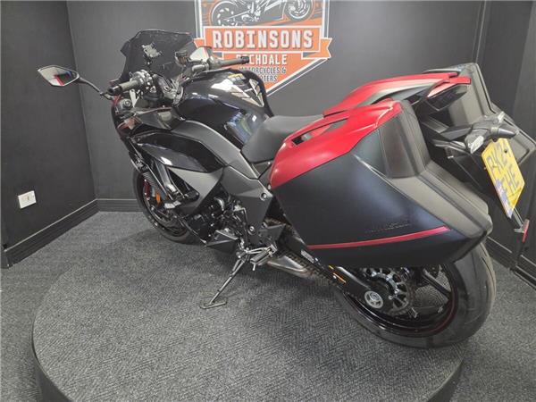 2024 Kawasaki Ninja 1000SX