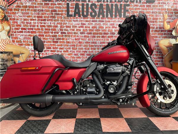 2019 harley-davidson FLHXS Street Glide Special 114