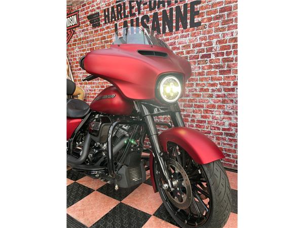 2019 harley-davidson FLHXS Street Glide Special 114