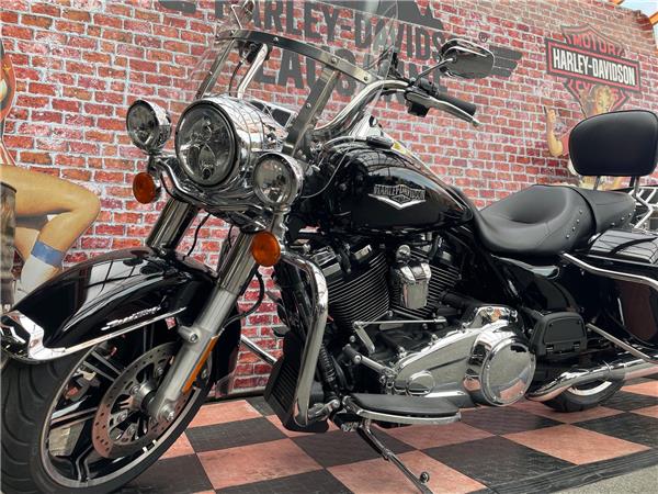 2021 harley-davidson FLHR Road King 107