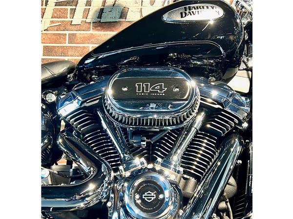 2025 harley-davidson FLHCS Heritage Classic 114