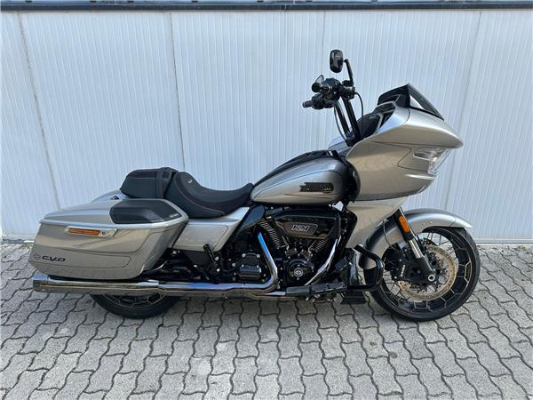 2023 CVO Road Glide