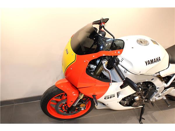 YAMAHA XSR900GP WITH FULL YAMAHA RACER PACK