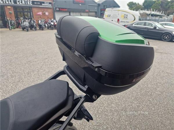 2024 Kawasaki Ninja 1000SX