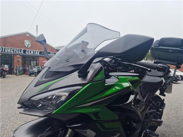 2024 Kawasaki Ninja 1000SX