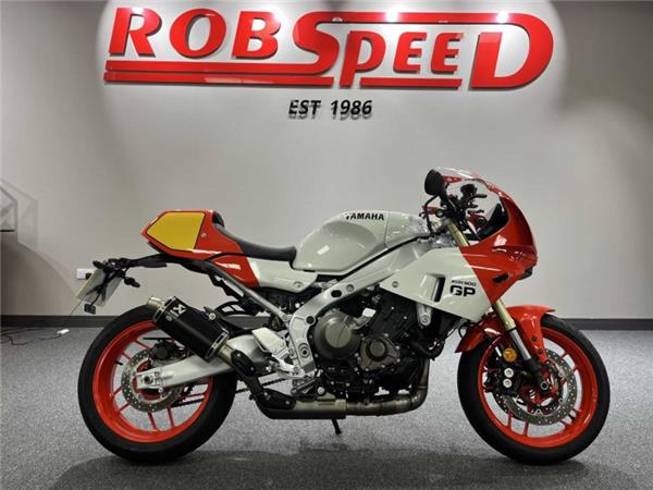 2024 Yamaha XSR900GP LEGEND RED