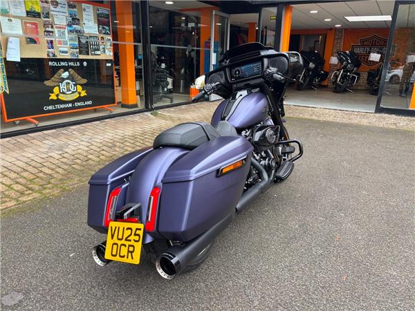 2025 HARLEY-DAVIDSON TOURING FLHX STREET GLIDE