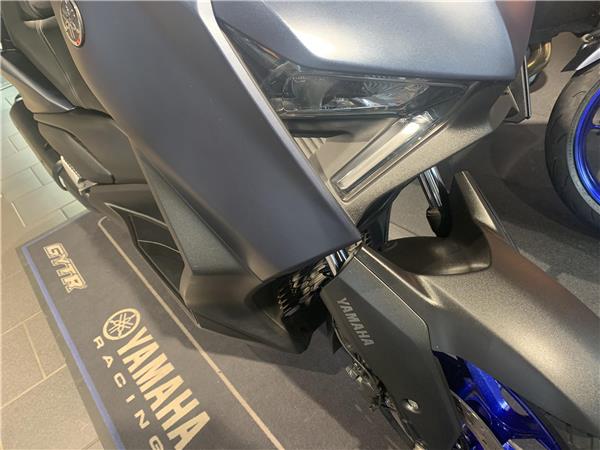 2023 Yamaha X-Max 300, Only 4,400m, 1 Owner, Heated grips.