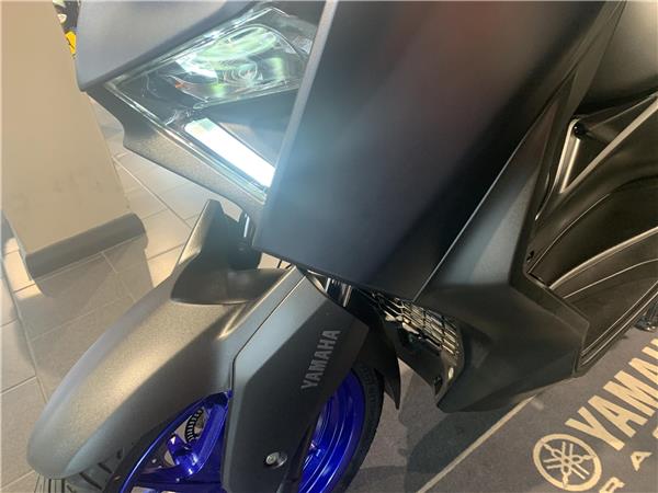 2023 Yamaha X-Max 300, Only 4,400m, 1 Owner, Heated grips.