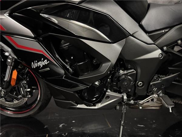 2024 Kawasaki Ninja 1000SX