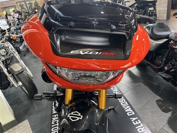 2024 CVO Road Glide ST Replica RR