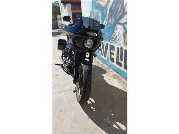 Harley-Davidson Softail Low Rider ST