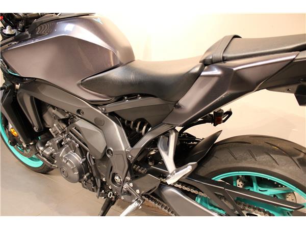 YAMAHA MT-09 Y-AMT(YAMAHA AUTOMATED MANUAL TRANSMISSION)