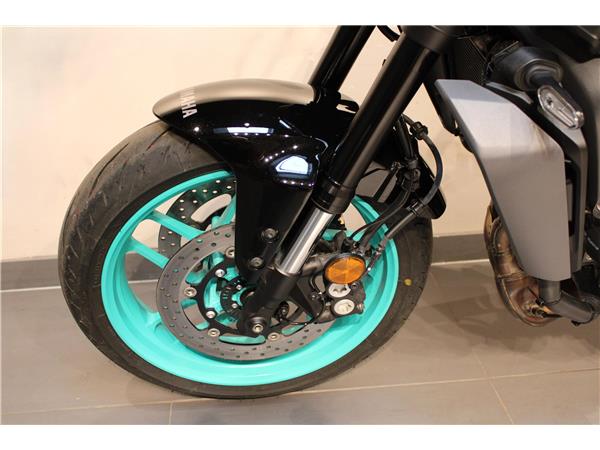 YAMAHA MT-09 Y-AMT(YAMAHA AUTOMATED MANUAL TRANSMISSION)