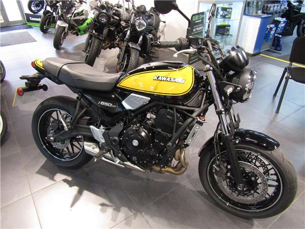 2025 Kawasaki Z650 RS