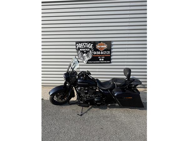 2019 HARLEY-DAVIDSON ROAD KING
