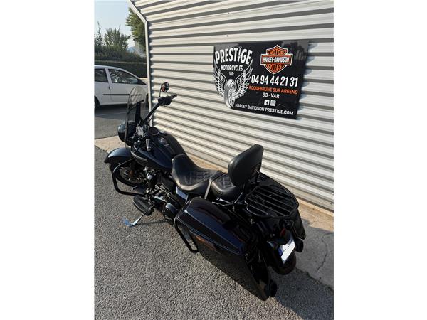 2019 HARLEY-DAVIDSON ROAD KING