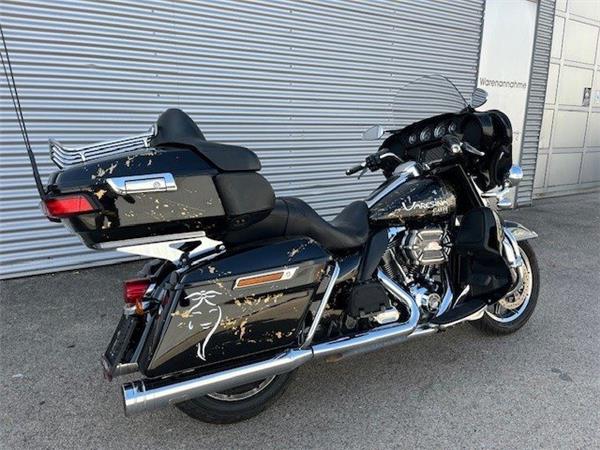 2016 Harley-Davidson FLHTK Electra Glide Ultra Limited