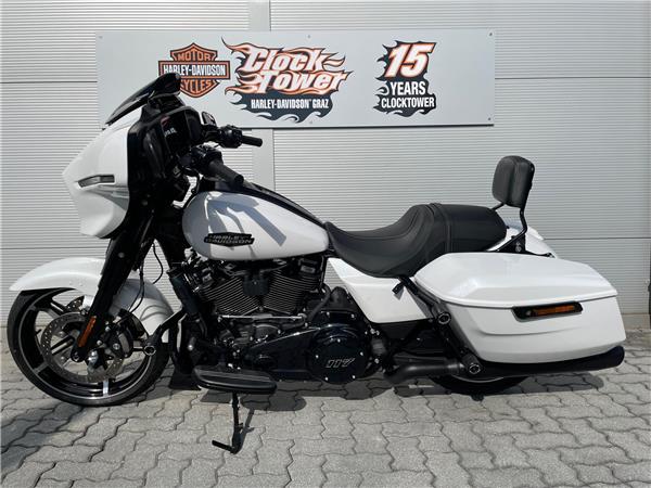 2025 Harley-Davidson Street Glide FLHX