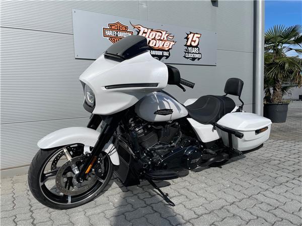 2025 Harley-Davidson Street Glide FLHX