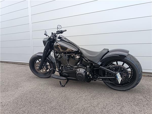 2019 HARLEY-DAVIDSON FAT BOY