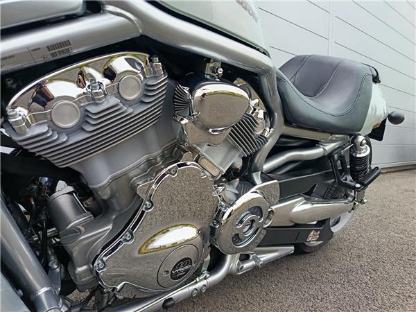 2012 HARLEY-DAVIDSON NIGHT ROD