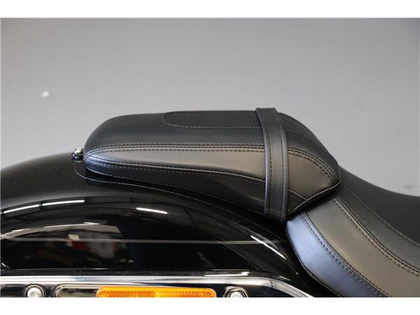 2025 HARLEY-DAVIDSON SOFTAIL FLSTF FAT BOY