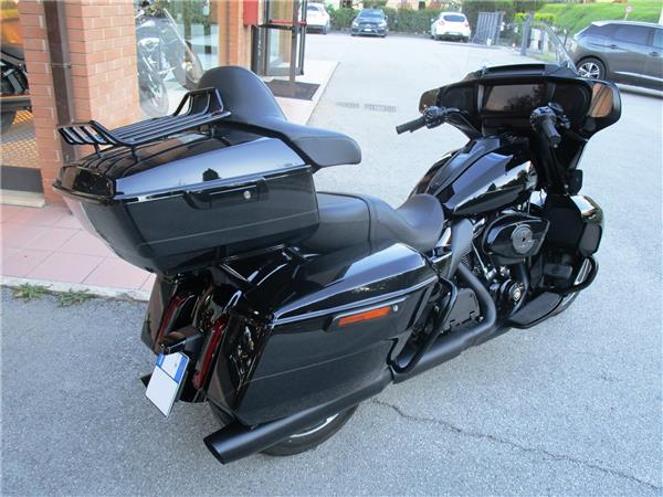 2025 FLHXU 117 Street Glide Ultra