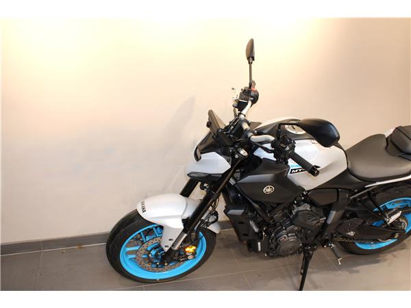 YAMAHA MT-07 Y-AMT(YAMAHA AUTOMATED MANUAL TRANSMISSION)