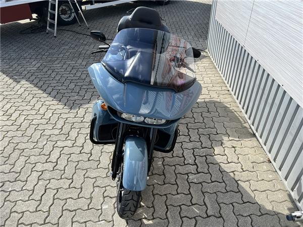 Road Glide Limited 