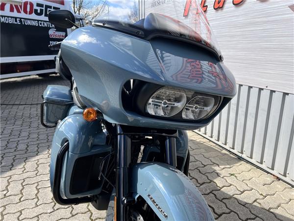 Road Glide Limited 