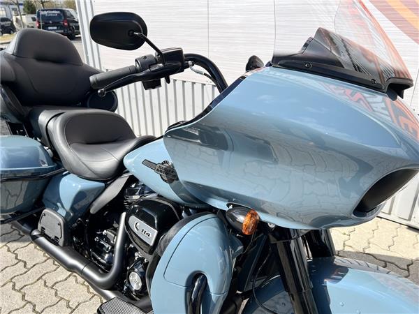 Road Glide Limited 