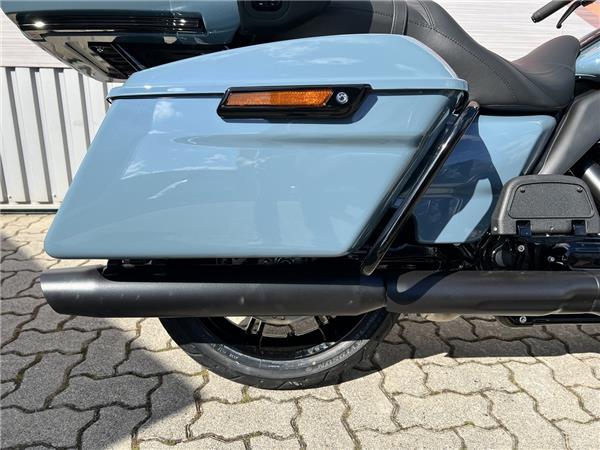 Road Glide Limited 