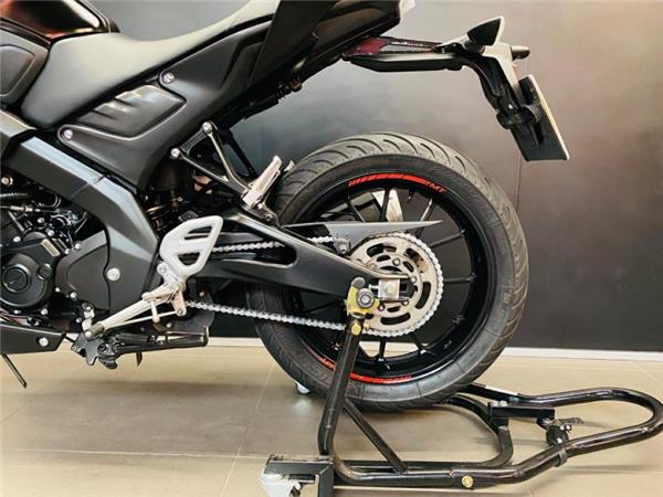 2023 Yamaha MT125 BLACK