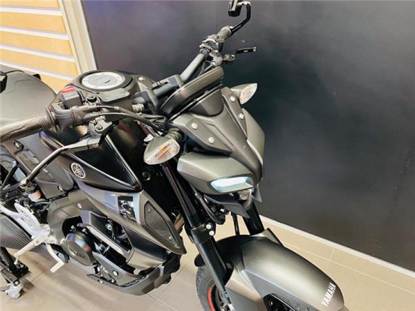 2023 Yamaha MT125 BLACK